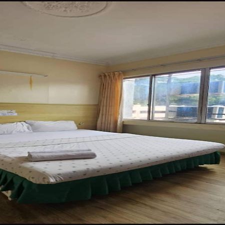 Oyo 90979 Sianglory Inn Kota Kinabalu Exterior foto